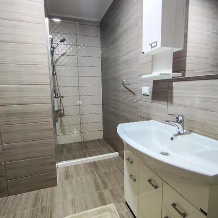 Apartaments Begu Ulcinj Exterior photo