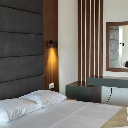 Apartaments Begu Ulcinj Exterior photo