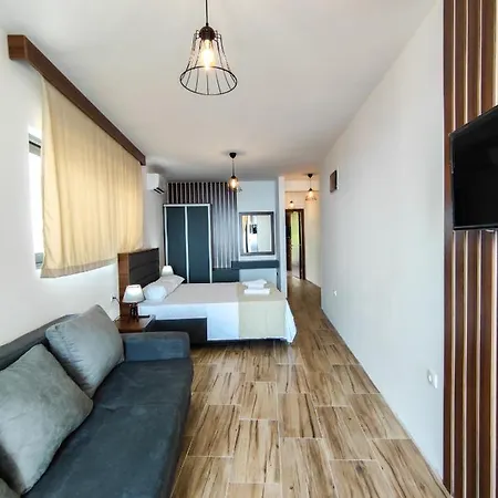 Apartaments Begu Ulcinj Exterior photo