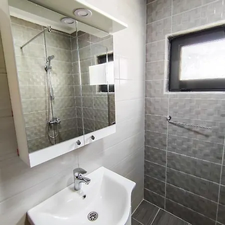 Apartaments Begu Ulcinj Exterior photo