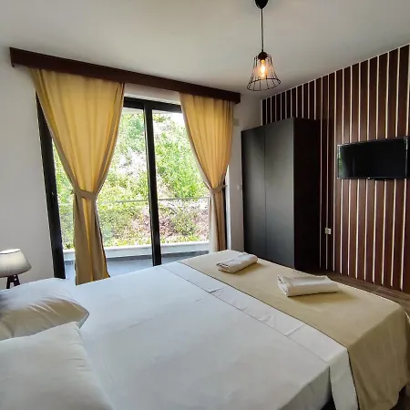 Apartaments Begu Ulcinj Exterior photo
