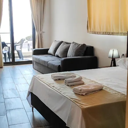 Apartaments Begu Ulcinj Exterior photo