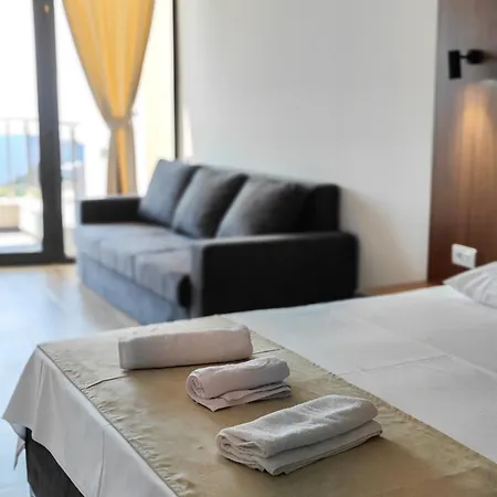 Apartaments Begu Ulcinj Exterior photo
