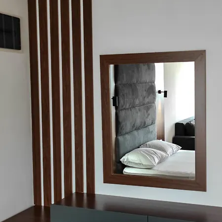 Apartaments Begu Ulcinj Exterior photo