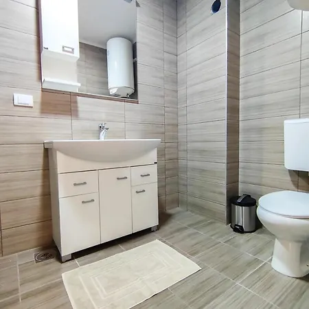 Apartaments Begu Ulcinj Exterior photo
