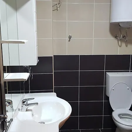 Apartaments Begu Ulcinj Exterior photo