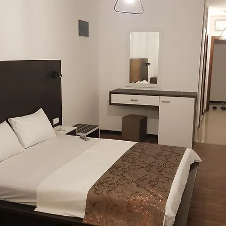Apartaments Begu Ulcinj Exterior photo