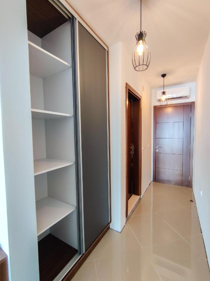 Begu Apartment *