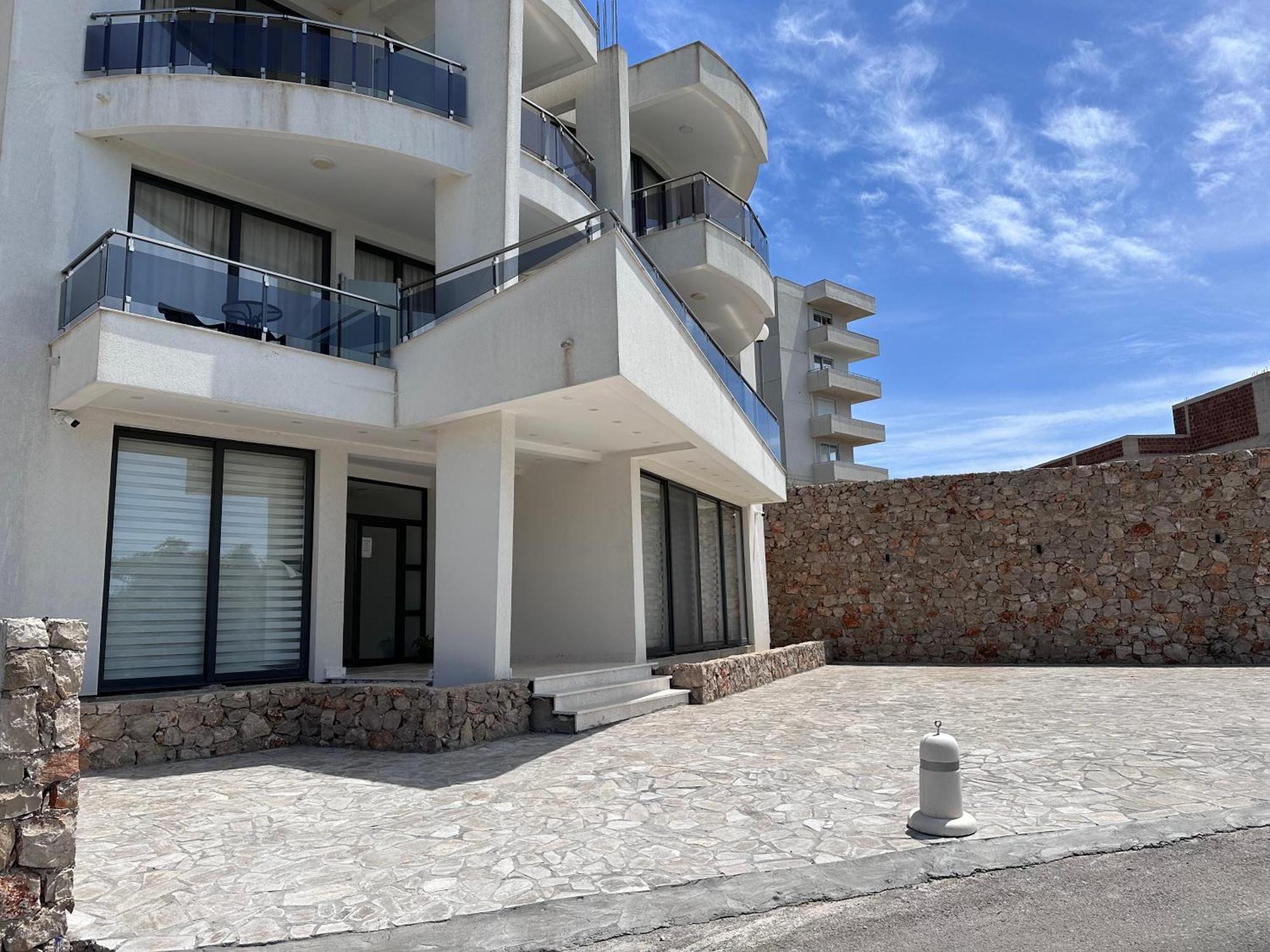 Begu * Ulcinj